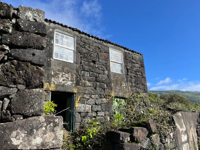 Terreno para Venda em Ribeiras Foto 3