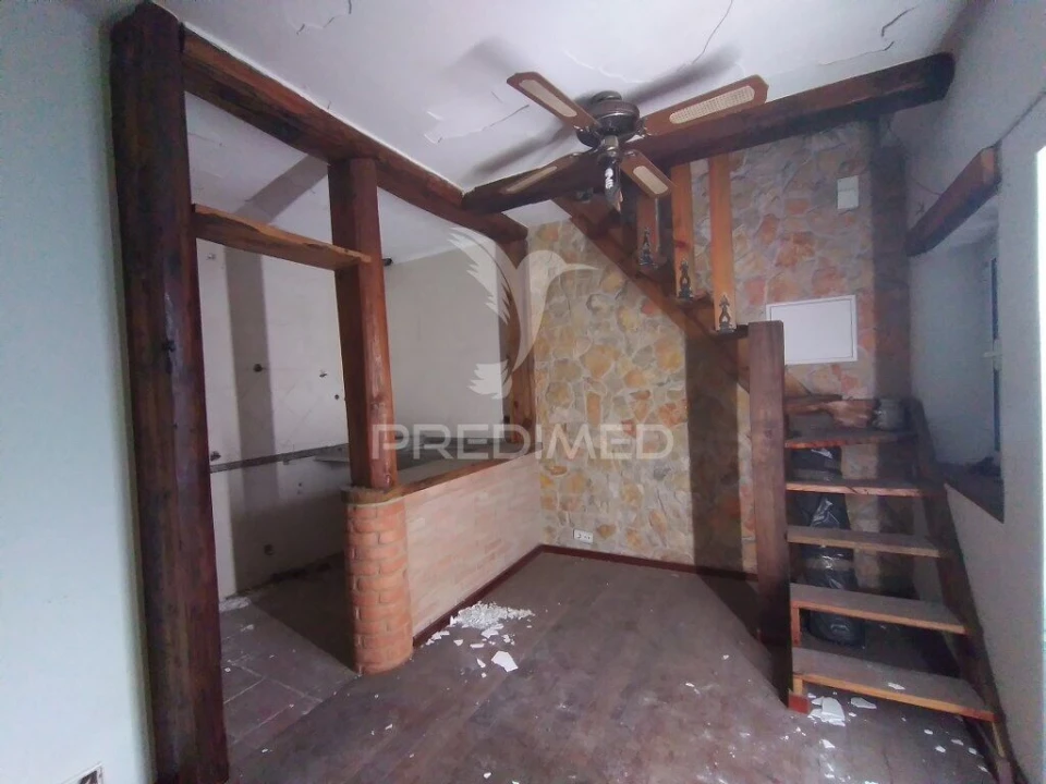 Moradia T1 para Venda em Seixal, Arrentela e Aldeia de Paio Pires Foto 4