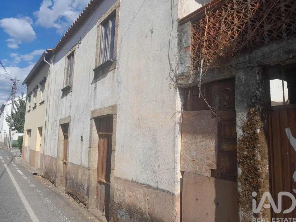 Moradia T2 para Venda em Paul Foto 7