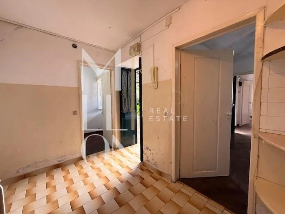 Moradia T4 para Venda em Funchal (São Pedro) Foto 12