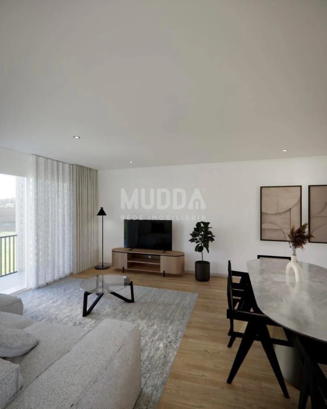 Apartamento T1 para Venda em Sé, Santa Maria e Meixedo Foto 4