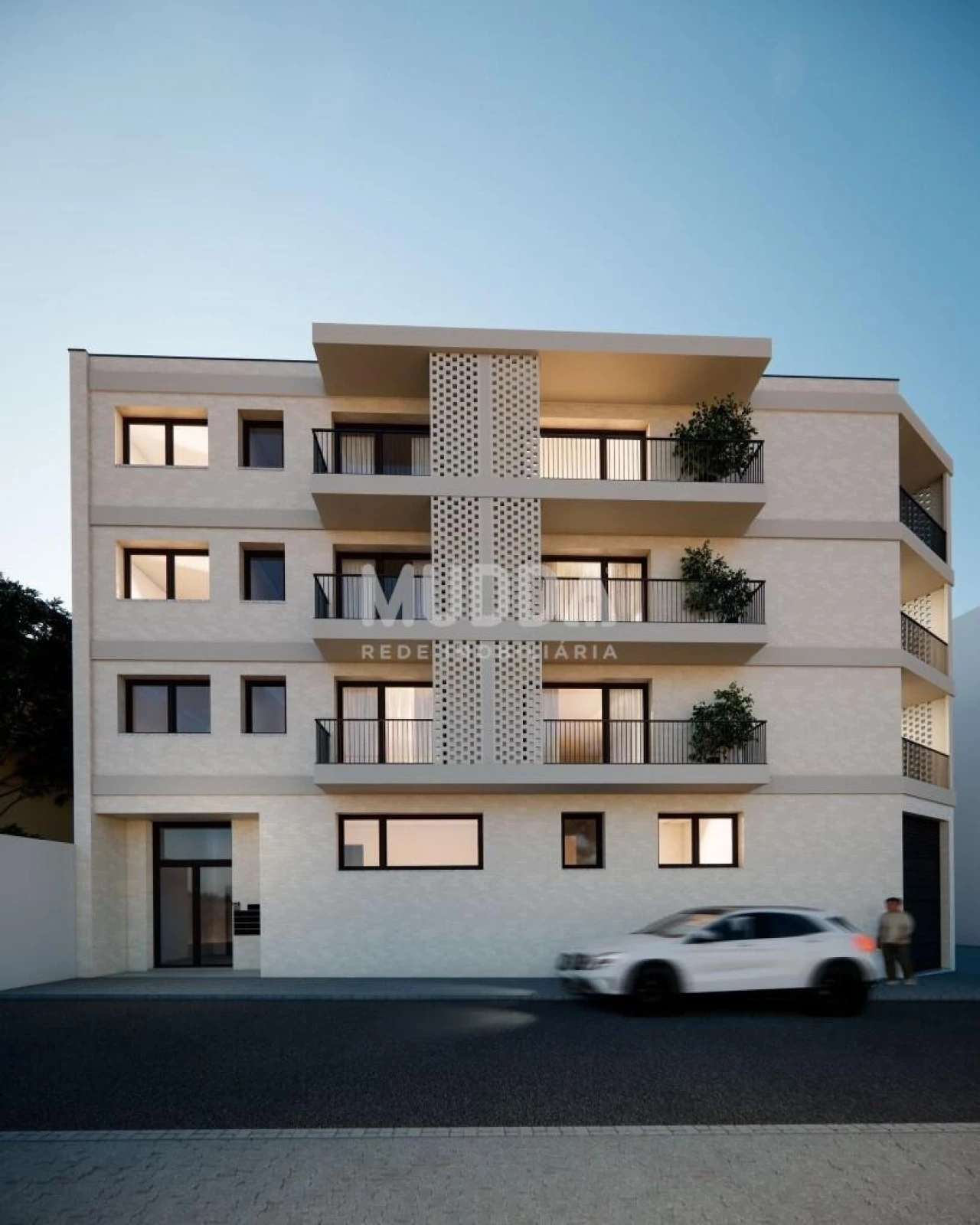 Apartamento T1 para Venda em Sé, Santa Maria e Meixedo Foto 3