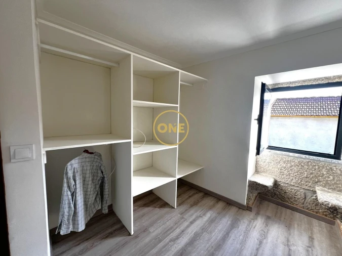 Moradia T2 para Venda em Valdreu Foto 6