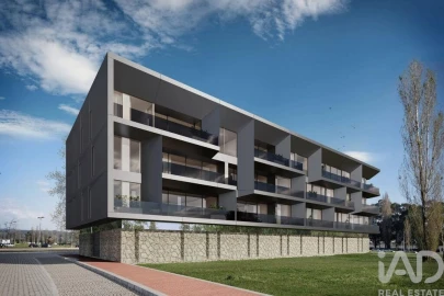 Apartamento T3 para Venda em Subportela, Deocriste e Portela Susã