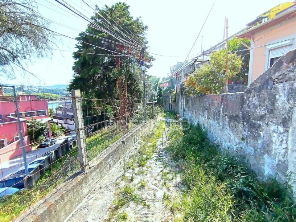 Moradia T5 para Venda em Campanhã Foto 13