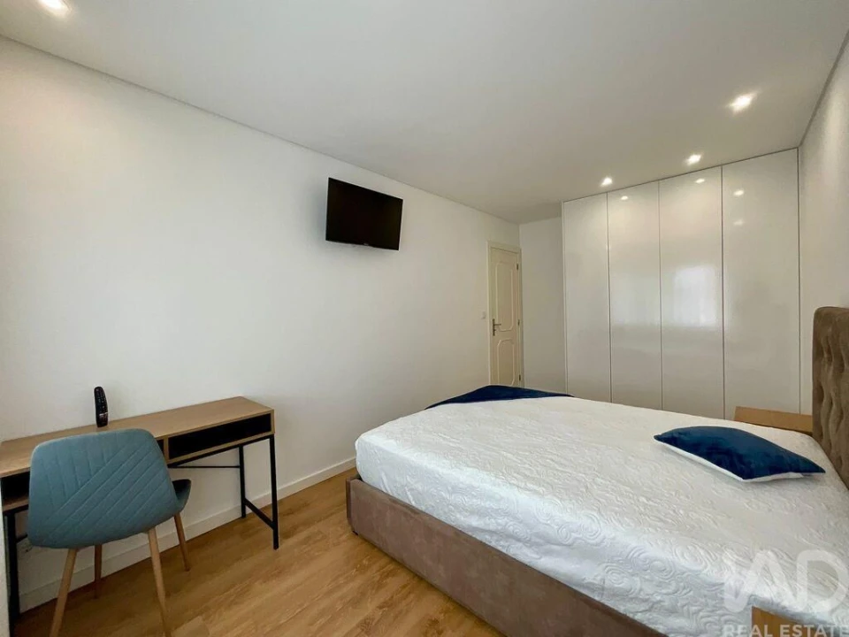 Apartamento T3 para Arrendamento em Mafamude e Vilar do Paraíso Foto 13