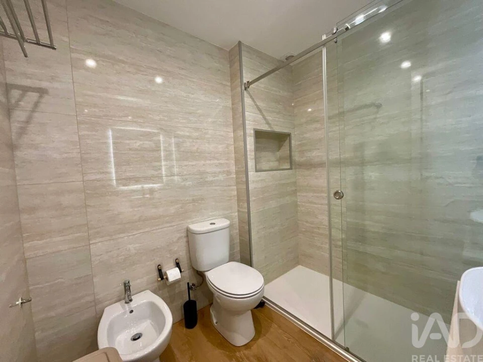 Apartamento T3 para Arrendamento em Mafamude e Vilar do Paraíso Foto 9