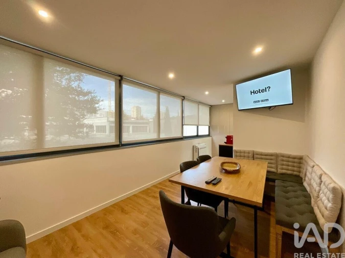 Apartamento T3 para Arrendamento em Mafamude e Vilar do Paraíso Foto 3