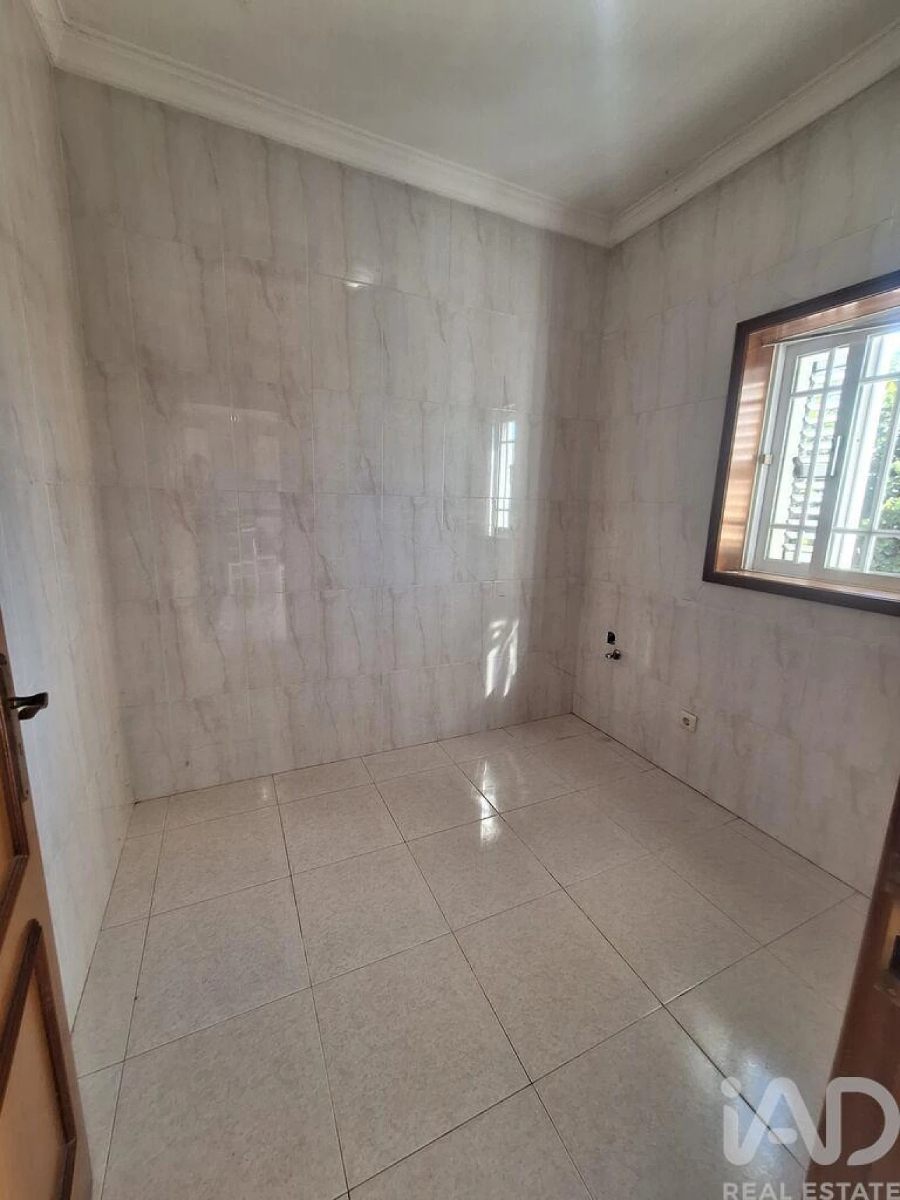 Moradia T4 para Venda em Recarei Foto 18