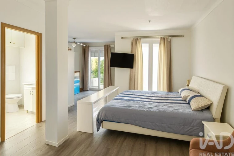 Moradia T3 para Venda em Oeiras e São Julião da Barra, Paço de Arcos e Caxias Foto 11