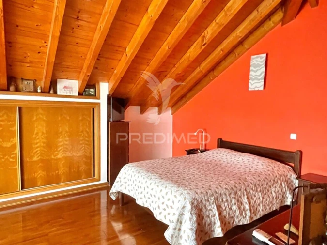 Apartamento T4 para Venda em São Francisco da Serra Foto 8