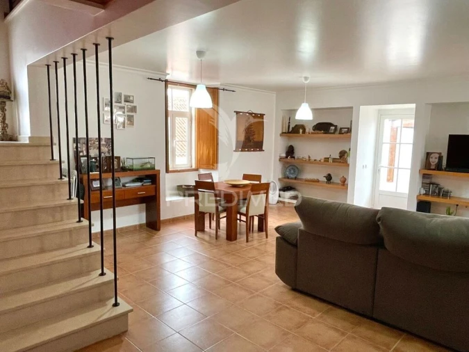 Apartamento T4 para Venda em São Francisco da Serra Foto 3