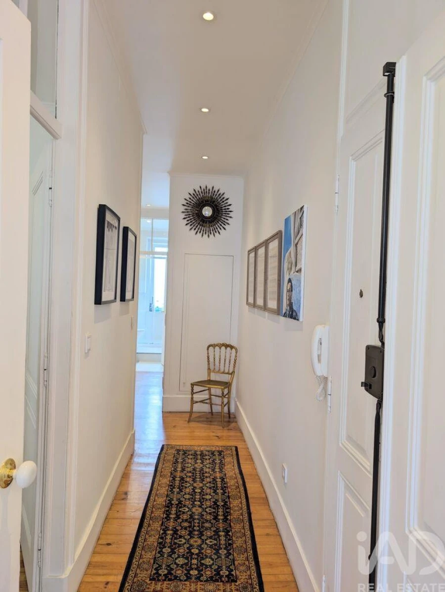 Apartamento T2 para Venda em Santo António Foto 10