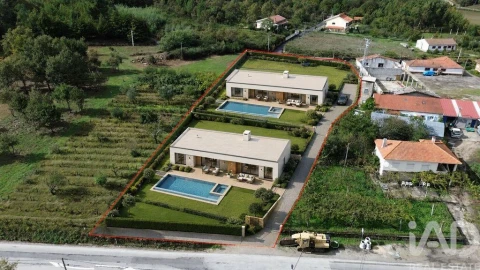 Terreno para Venda em Adoufe e Vilarinho de Samardã