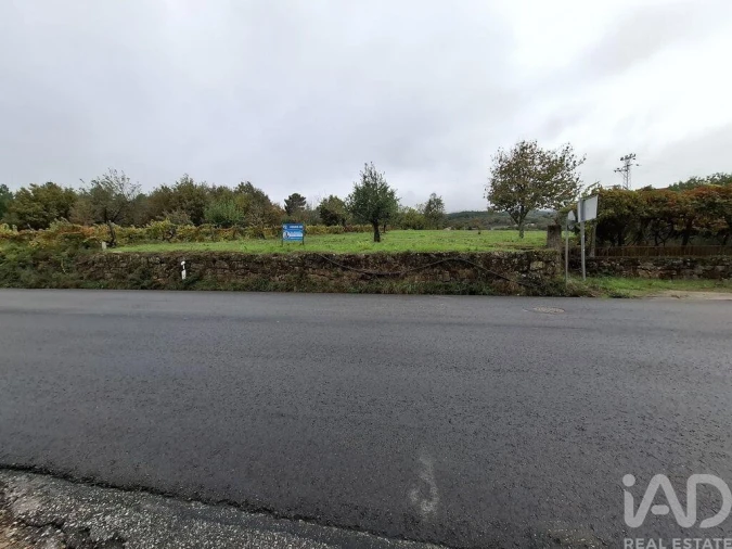 Terreno para Venda em Adoufe e Vilarinho de Samardã Foto 12