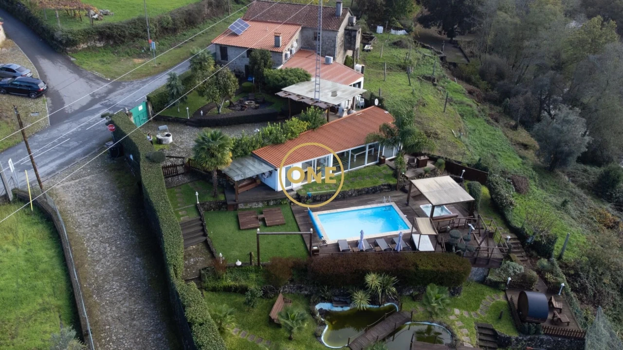 Moradia T3 para Venda em Alvito (São Pedro e São Martinho) e Couto Foto 2