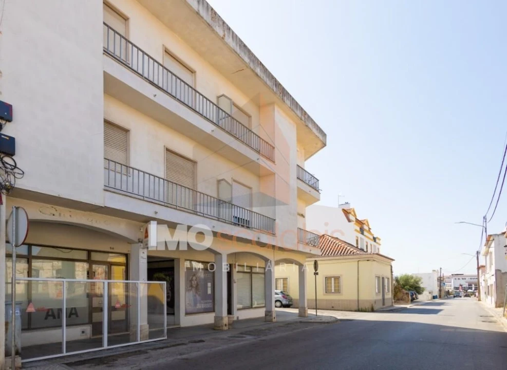 Loja para Venda em Alpiarça Foto 7