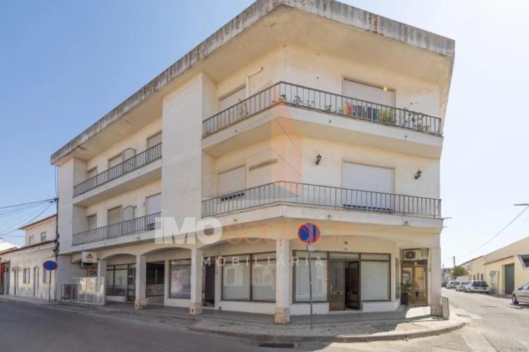 Loja para Venda em Alpiarça Foto 4