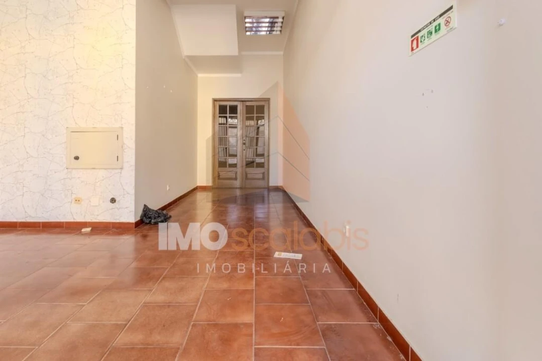 Loja para Venda em Alpiarça Foto 18