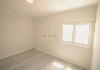 Apartamento T3 para Venda em Almada, Cova da Piedade, Pragal e Cacilhas