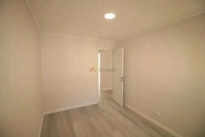 Apartamento T3 para Venda em Almada, Cova da Piedade, Pragal e Cacilhas