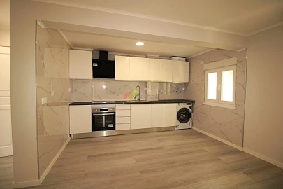 Apartamento T3 para Venda em Almada, Cova da Piedade, Pragal e Cacilhas