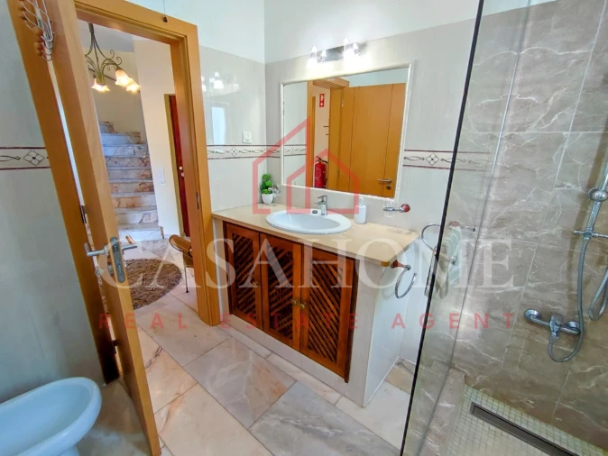 Moradia T4 para Venda em Lagoa e Carvoeiro Foto 26