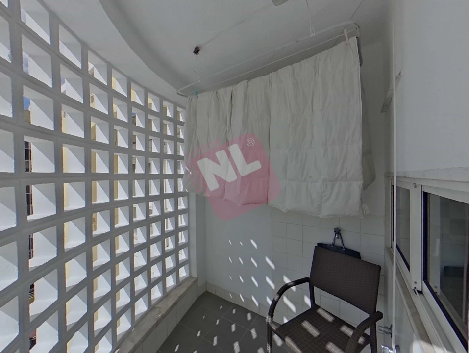 Apartamento T3 para Arrendamento em Lumiar Foto 8