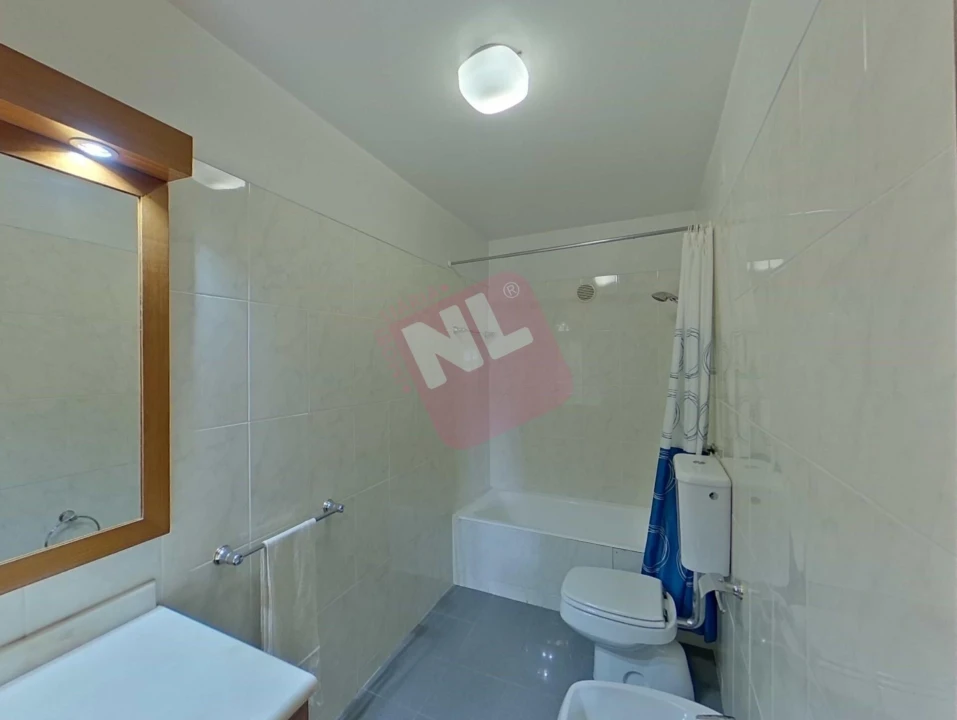 Apartamento T3 para Arrendamento em Lumiar Foto 11