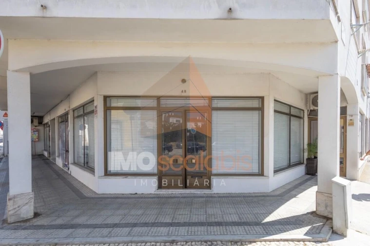 Loja para Venda em Alpiarça Foto 3