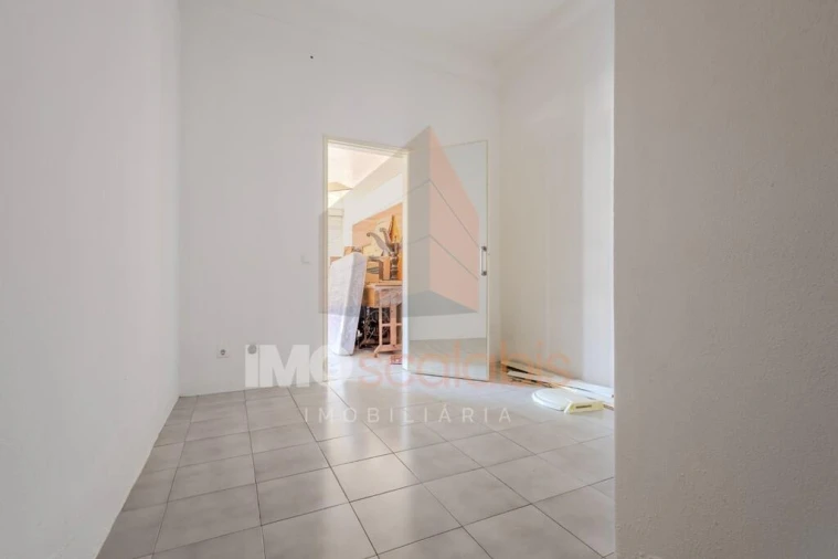 Loja para Venda em Alpiarça Foto 11