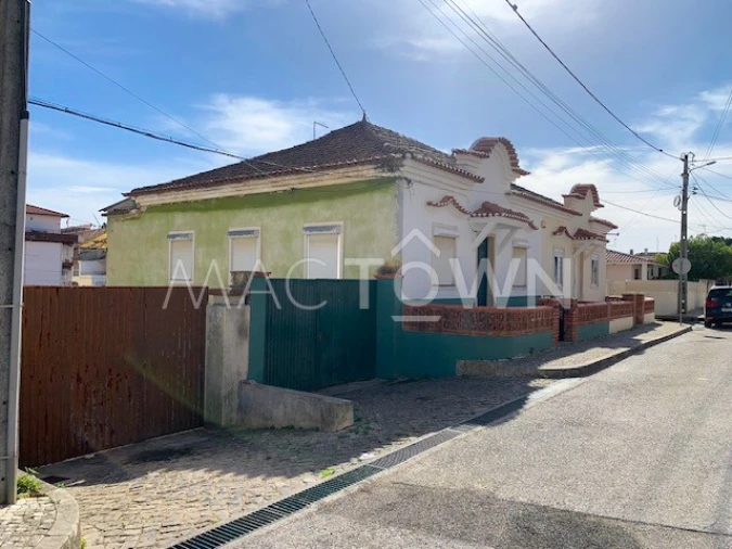 Moradia T3 para Venda em Alcanena e Vila Moreira Foto 2