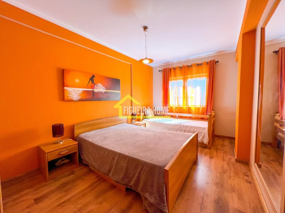 Apartamento T1 para Venda em Buarcos Foto 1