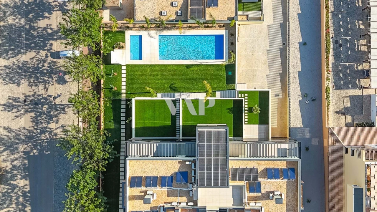 Apartamento T2 para Venda em Quarteira Foto 31