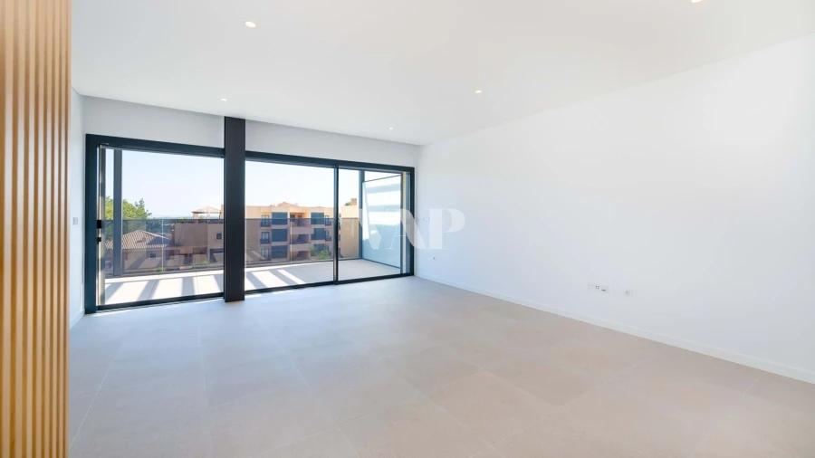 Apartamento T2 para Venda em Quarteira Foto 2