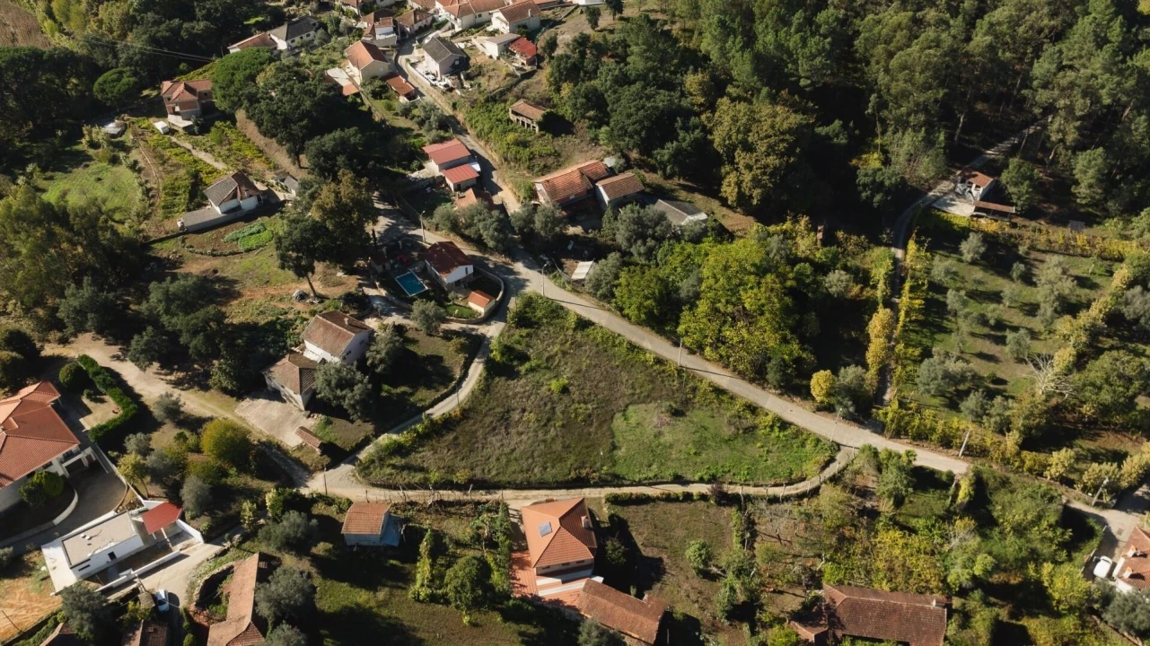 Terreno para Venda em Britelo, Gémeos e Ourilhe Foto 5