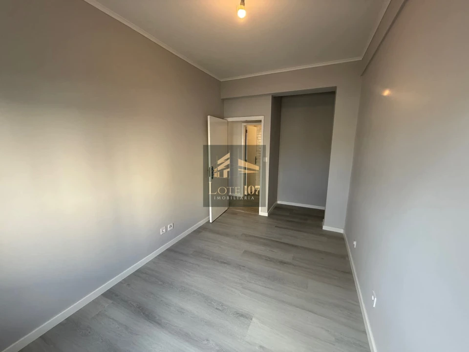Apartamento T3 para Venda em Laranjeiro e Feijó Foto 7
