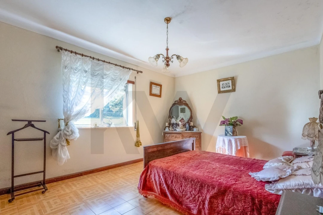 Moradia T3 para Venda em Bico e Cristelo Foto 25