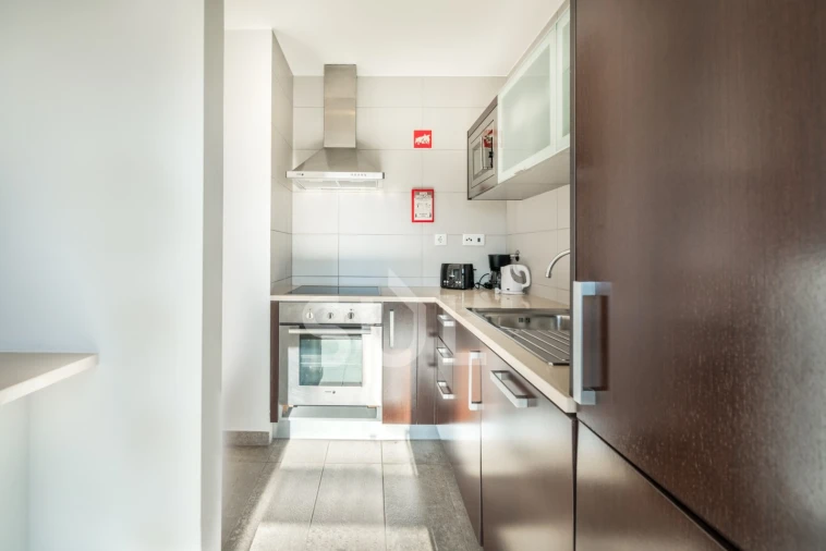 Apartamento T1 para Venda em Mexilhoeira Grande Foto 13