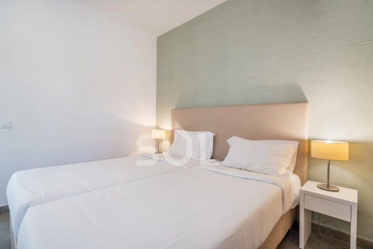 Apartamento T1 para Venda em Mexilhoeira Grande Foto 25