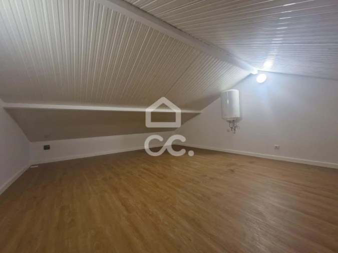 Moradia T2 para Venda em Dominguizo Foto 10