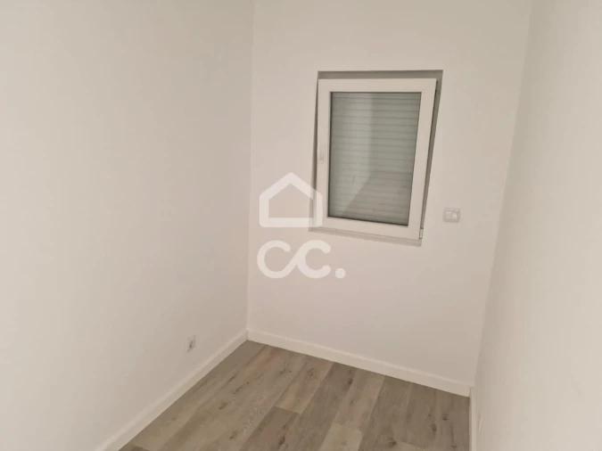 Moradia T2 para Venda em Dominguizo Foto 5