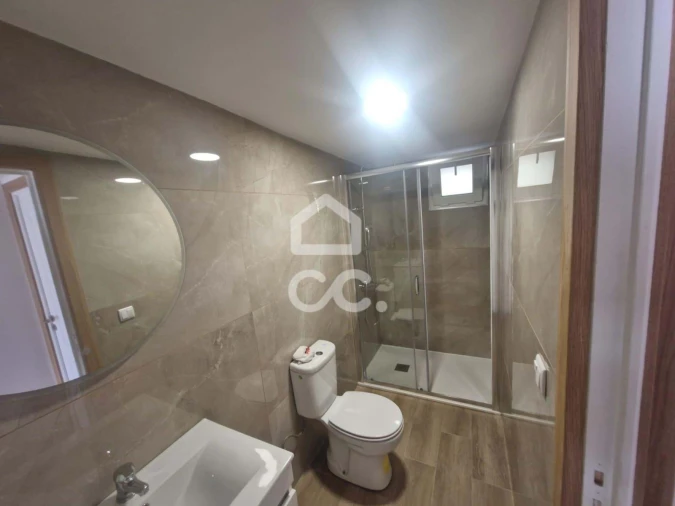 Moradia T2 para Venda em Dominguizo Foto 8