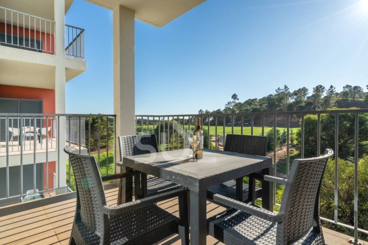 Apartamento T1 para Venda em Mexilhoeira Grande Foto 3