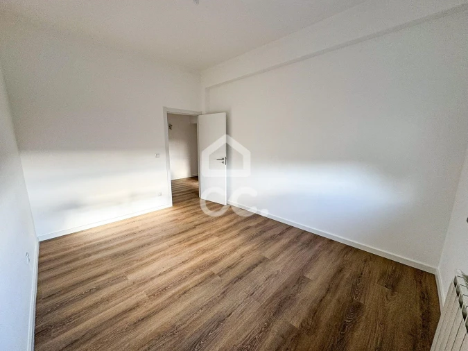 Apartamento T3 para Venda em Faíl e Vila Chã de Sá Foto 11