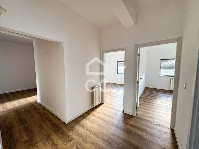 Apartamento T3 para Venda em Faíl e Vila Chã de Sá Foto 16