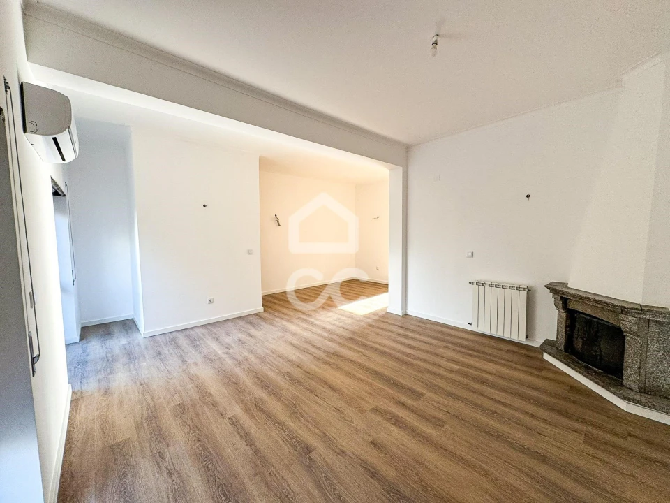 Apartamento T3 para Venda em Faíl e Vila Chã de Sá Foto 4