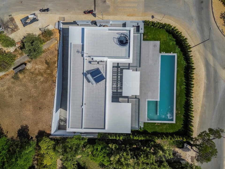Moradia T4 para Venda em Albufeira e Olhos de Água Foto 55