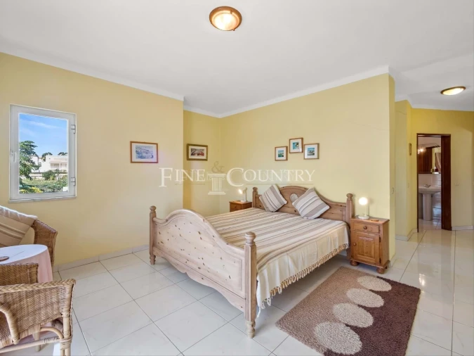 Moradia T4 para Venda em Lagoa e Carvoeiro Foto 7