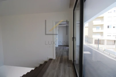 Moradia T3 para Venda em Carcavelos e Parede